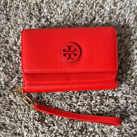 Tory Burch Handbags - Tory Burch Red Leather Wallet